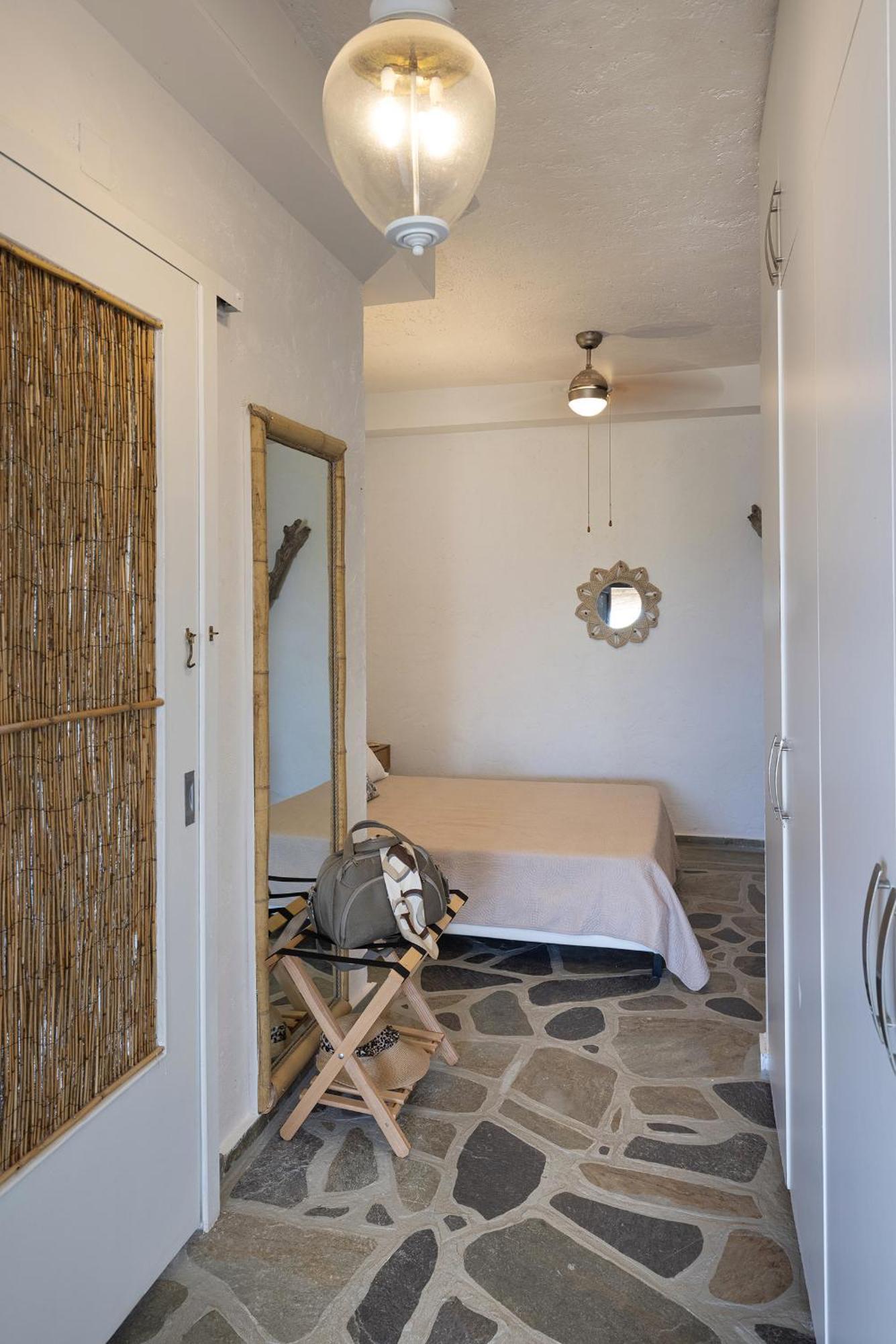 Aegean View - Seaside Apartment In Syros Azolimnos Eksteriør billede