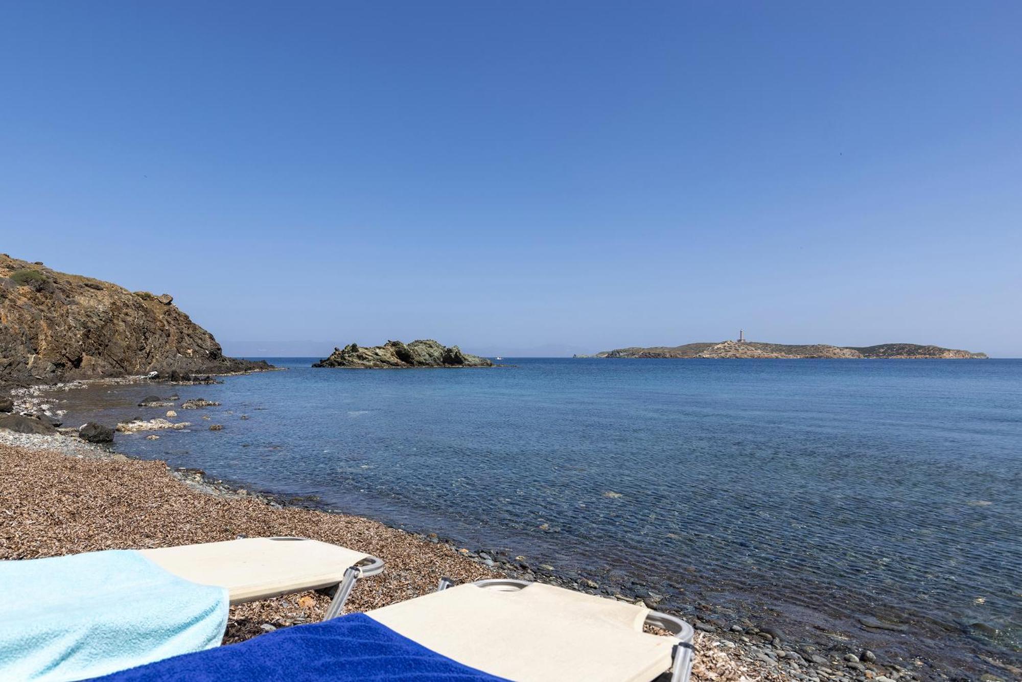 Aegean View - Seaside Apartment In Syros Azolimnos Eksteriør billede